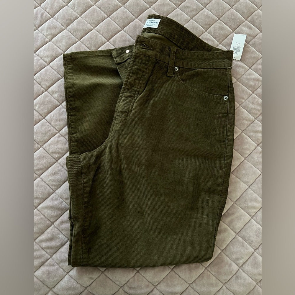 Old Navy high rise twill jeans